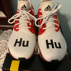 Adidas Pharrell Williams Solar Hu Glide